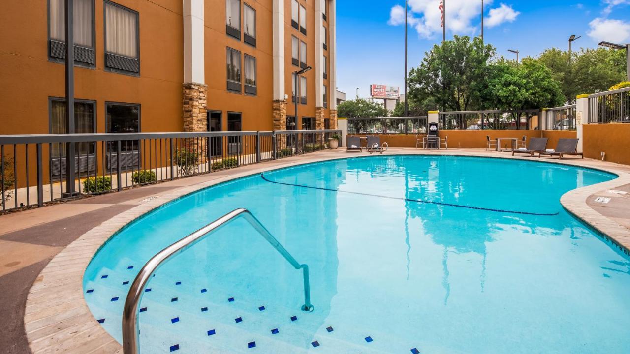 Clarion Pointe Near Medical Center 호텔 샌안토니오 외부 사진