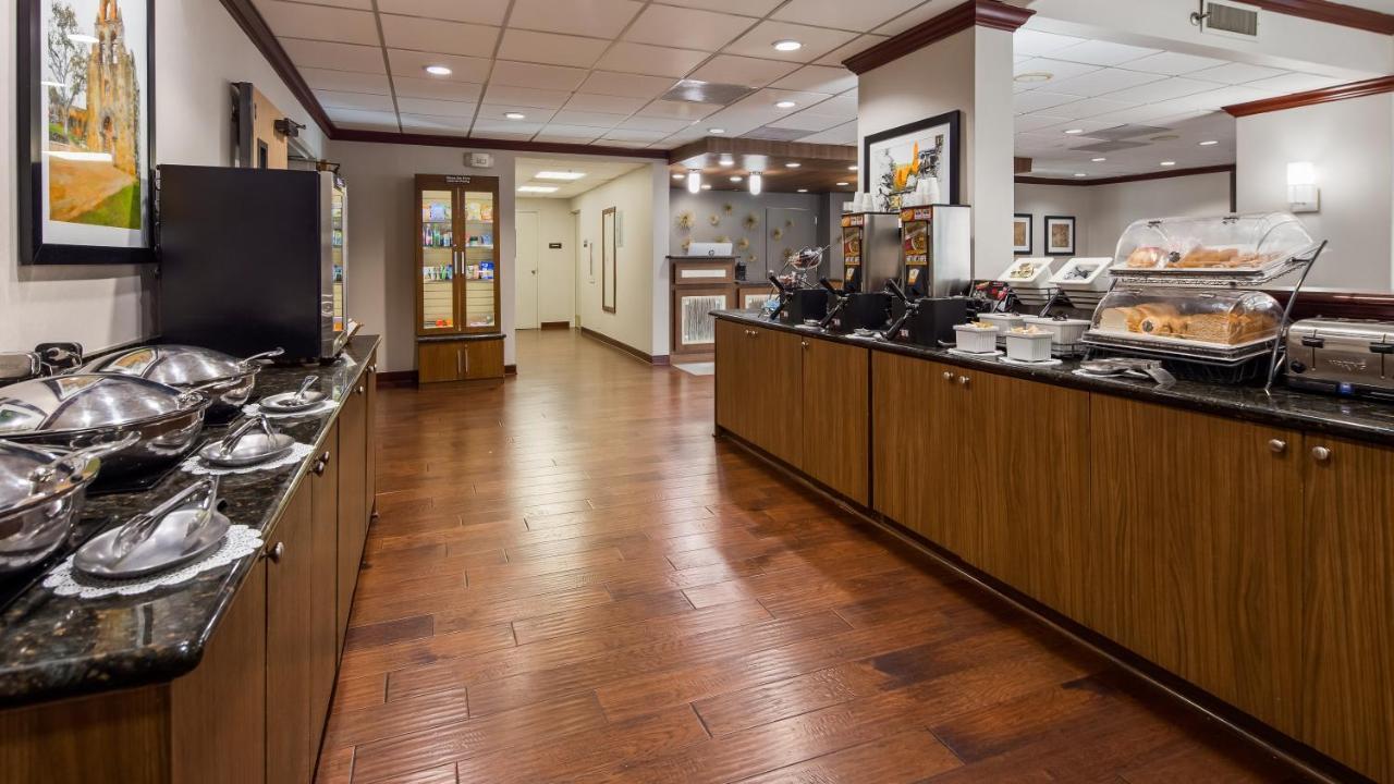 Clarion Pointe Near Medical Center 호텔 샌안토니오 외부 사진