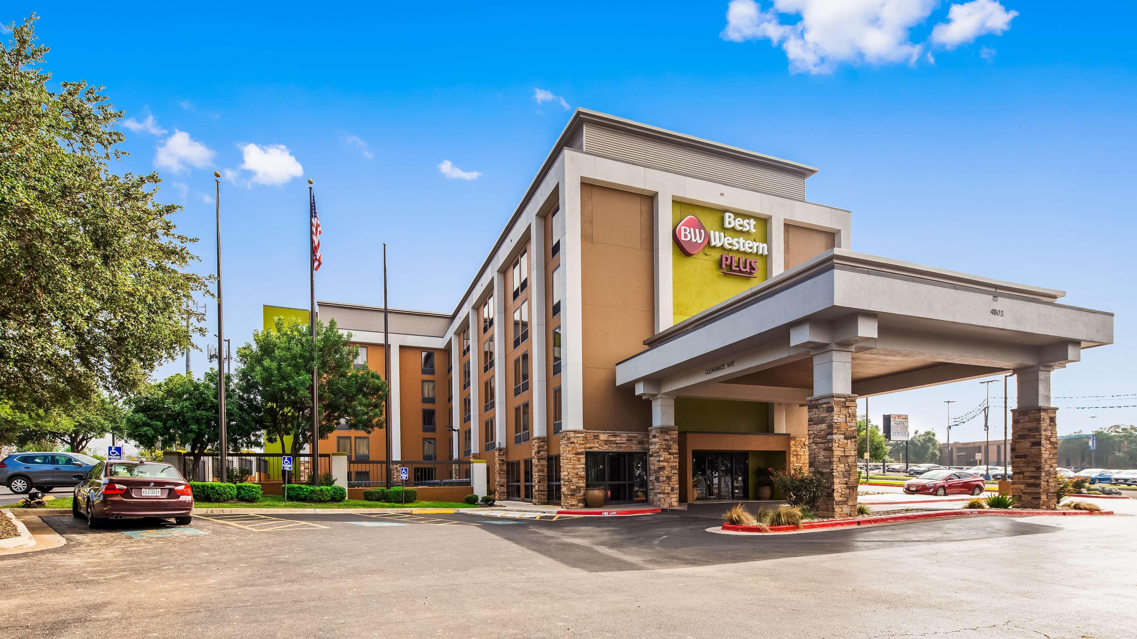 Clarion Pointe Near Medical Center 호텔 샌안토니오 외부 사진